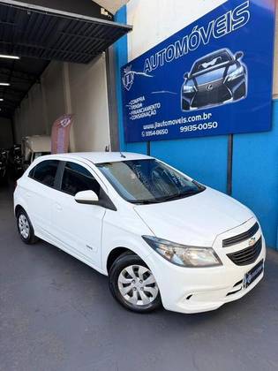 CHEVROLET ONIX 1.0 MPFI JOY 8V FLEX 4P MANUAL CHEVROLET ONIX 1.0 MPFI JOY 8V FLEX 4P MANUAL